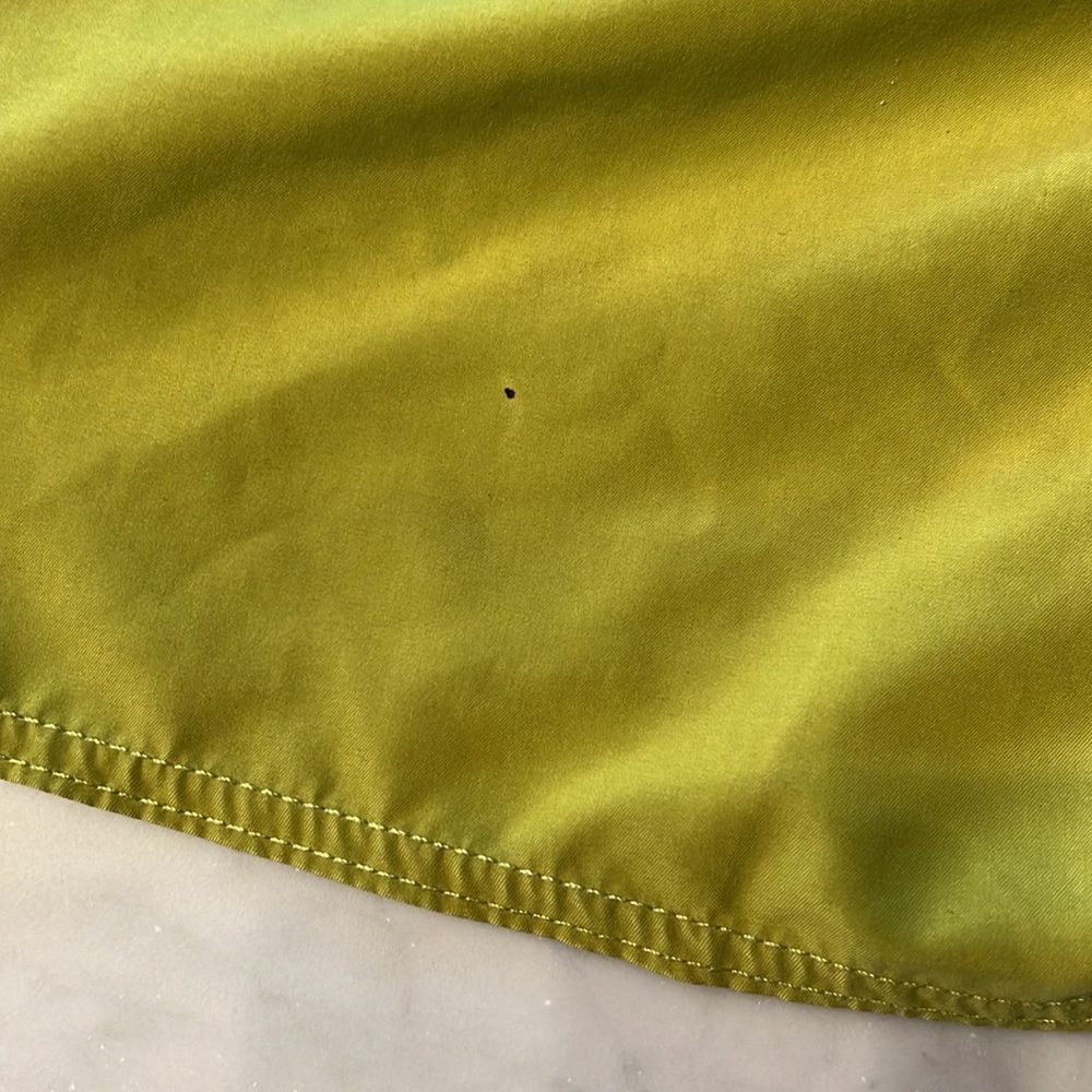 Volcom swim shorts trunks. Citrine green. Mens Medium. - Picture 6 of 10